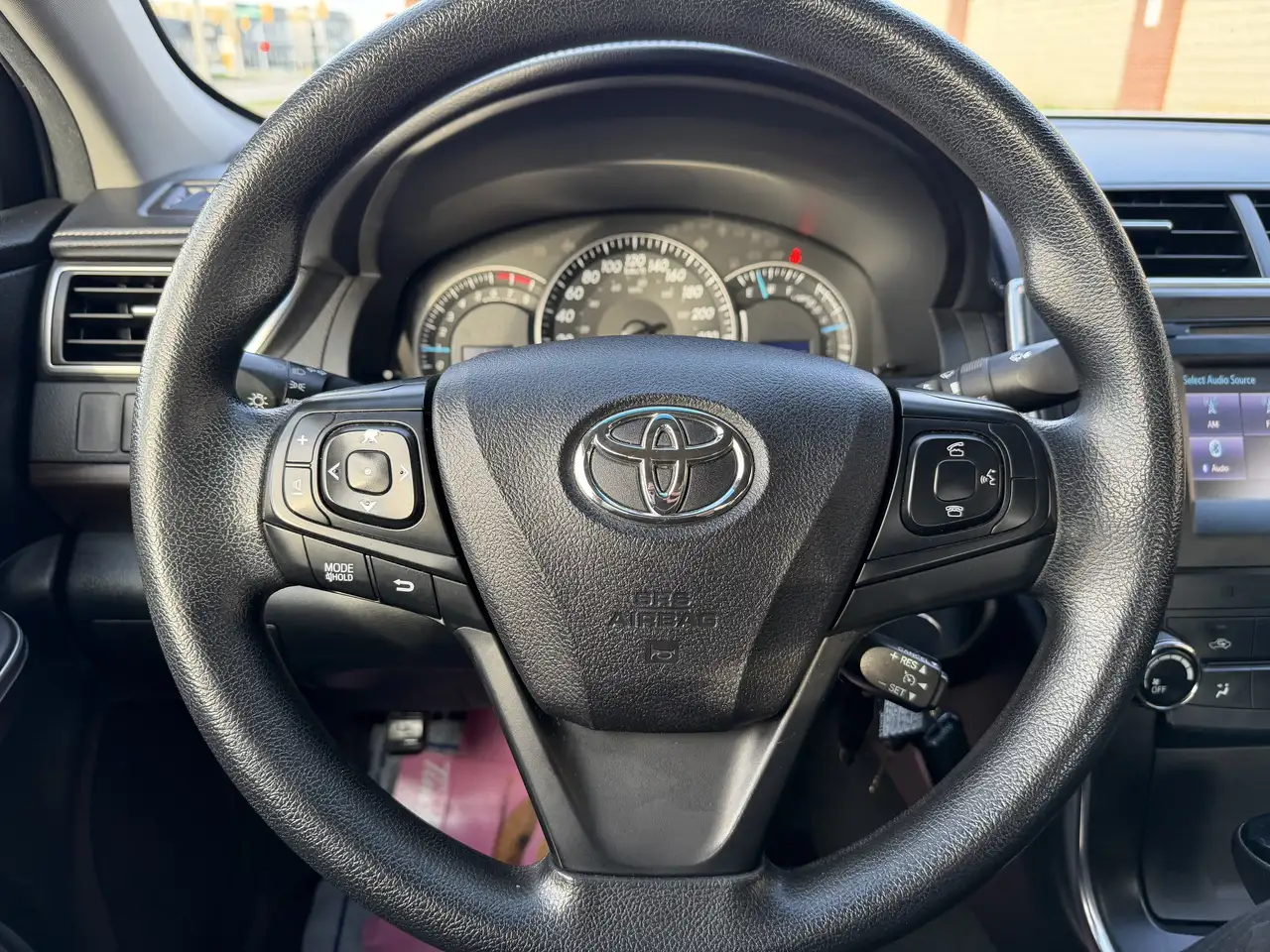 Toyota Camry снимка Toyota Camry