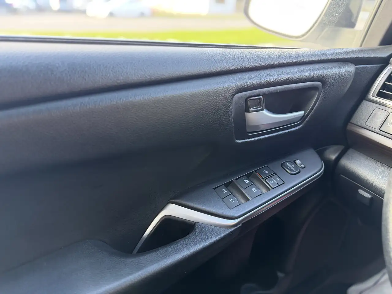 Toyota Camry снимка Toyota Camry