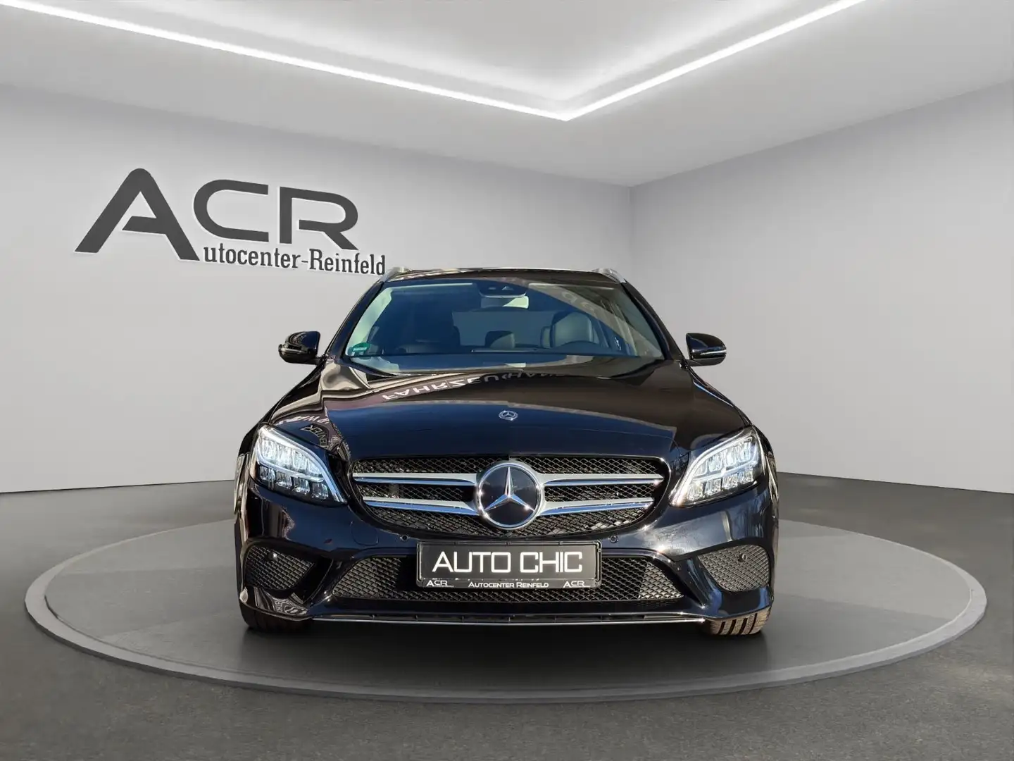 Mercedes-Benz C 300 d T LED/Totwinkel/Kamera/CarPlay/MB-Scheck Schwarz - 2