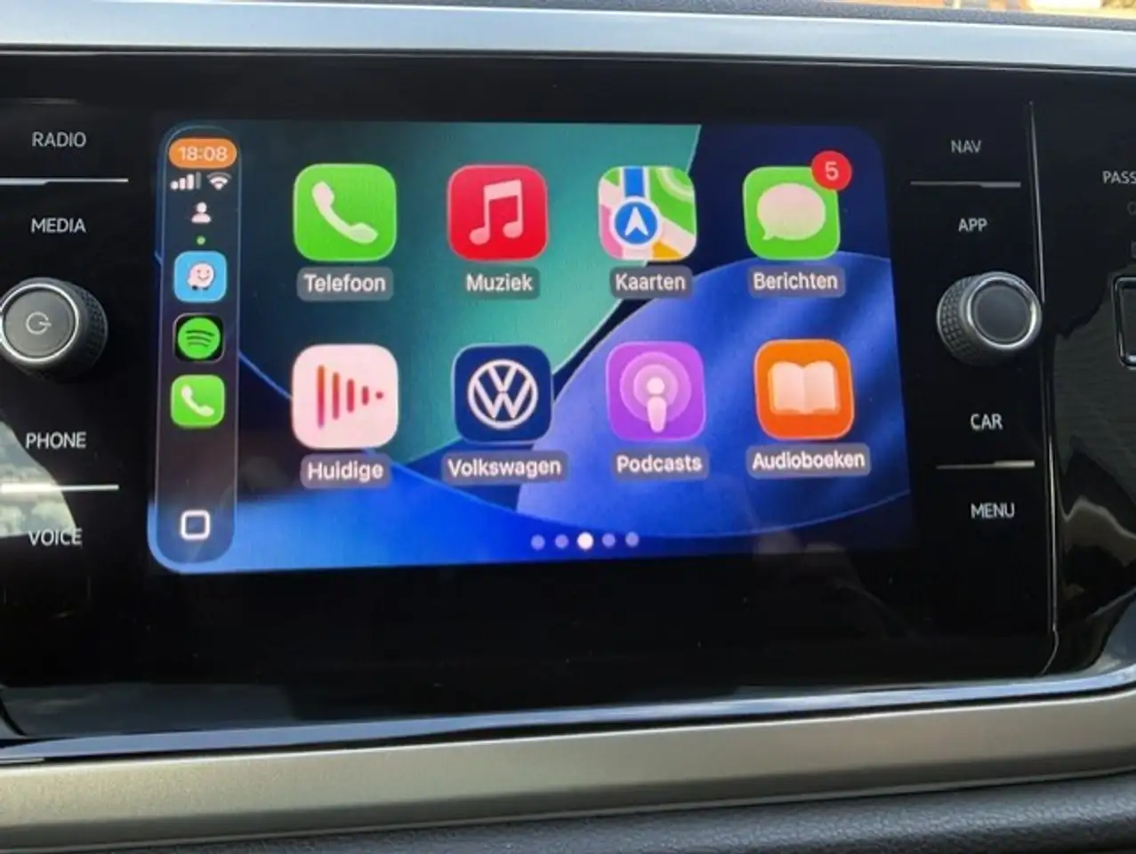 Volkswagen Polo 1.0 Benzine 80 PK Cruise AppConnect Pdc Zetelverwarming Airco, миниатюра 11