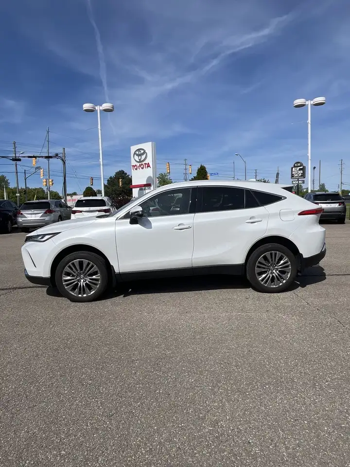 Toyota Venza снимка Toyota Venza
