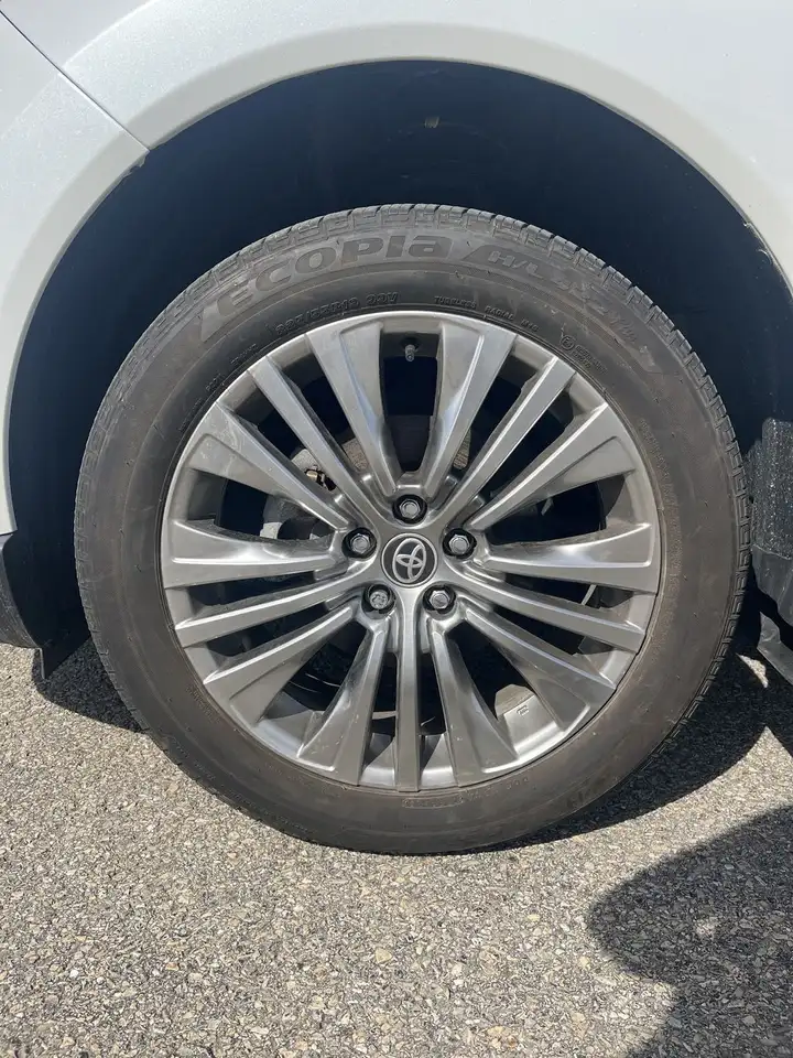 Toyota Venza снимка Toyota Venza
