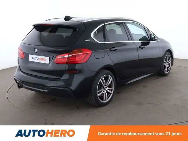 BMW 2 Series view 6