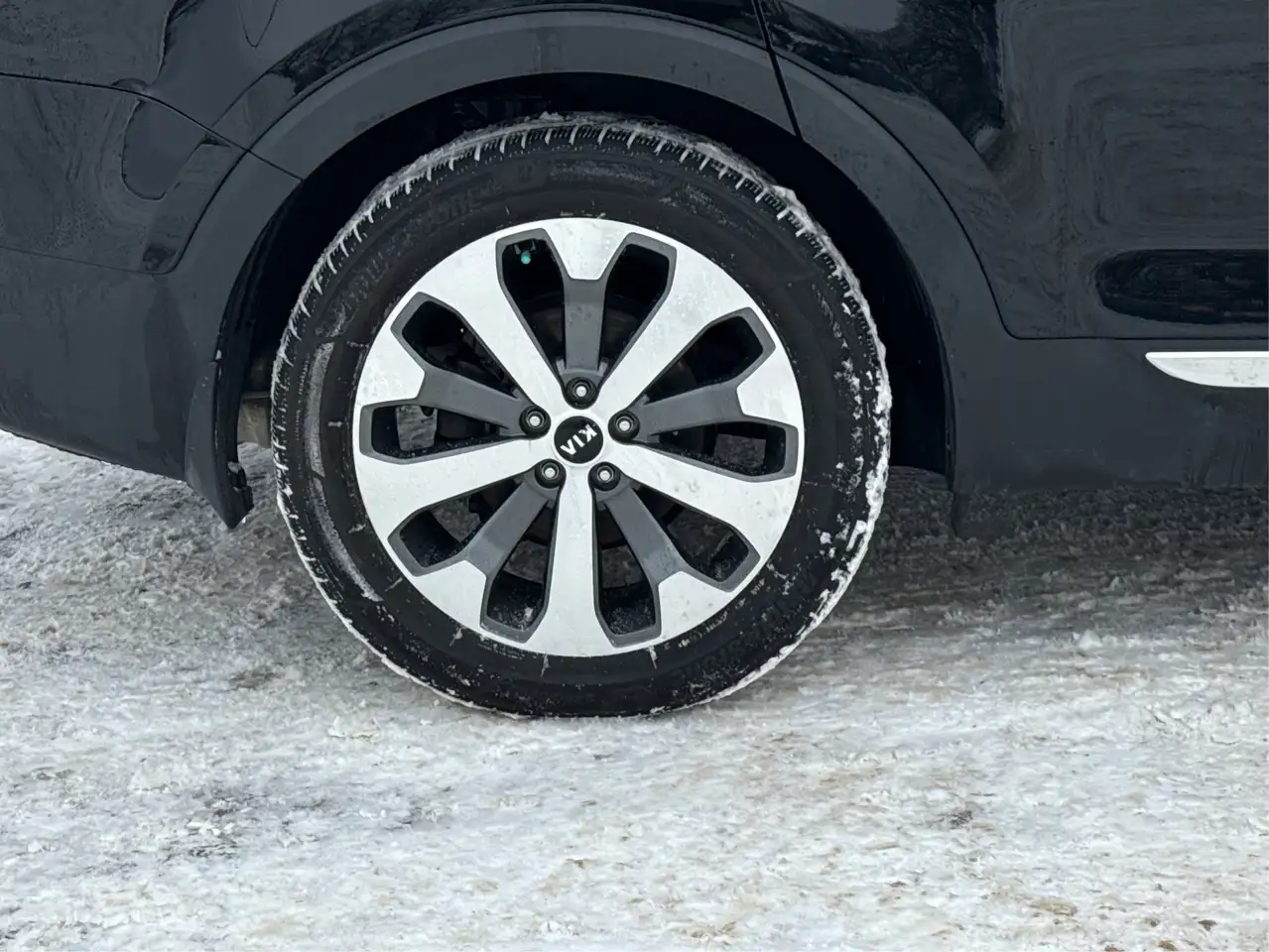 Kia Telluride снимка Kia Telluride