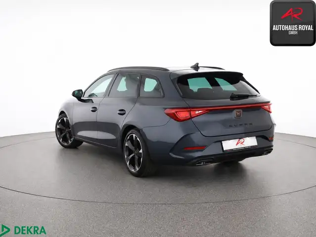 Cupra Leon view 3