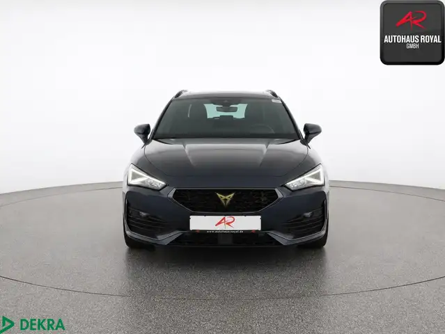 Cupra Leon view 8