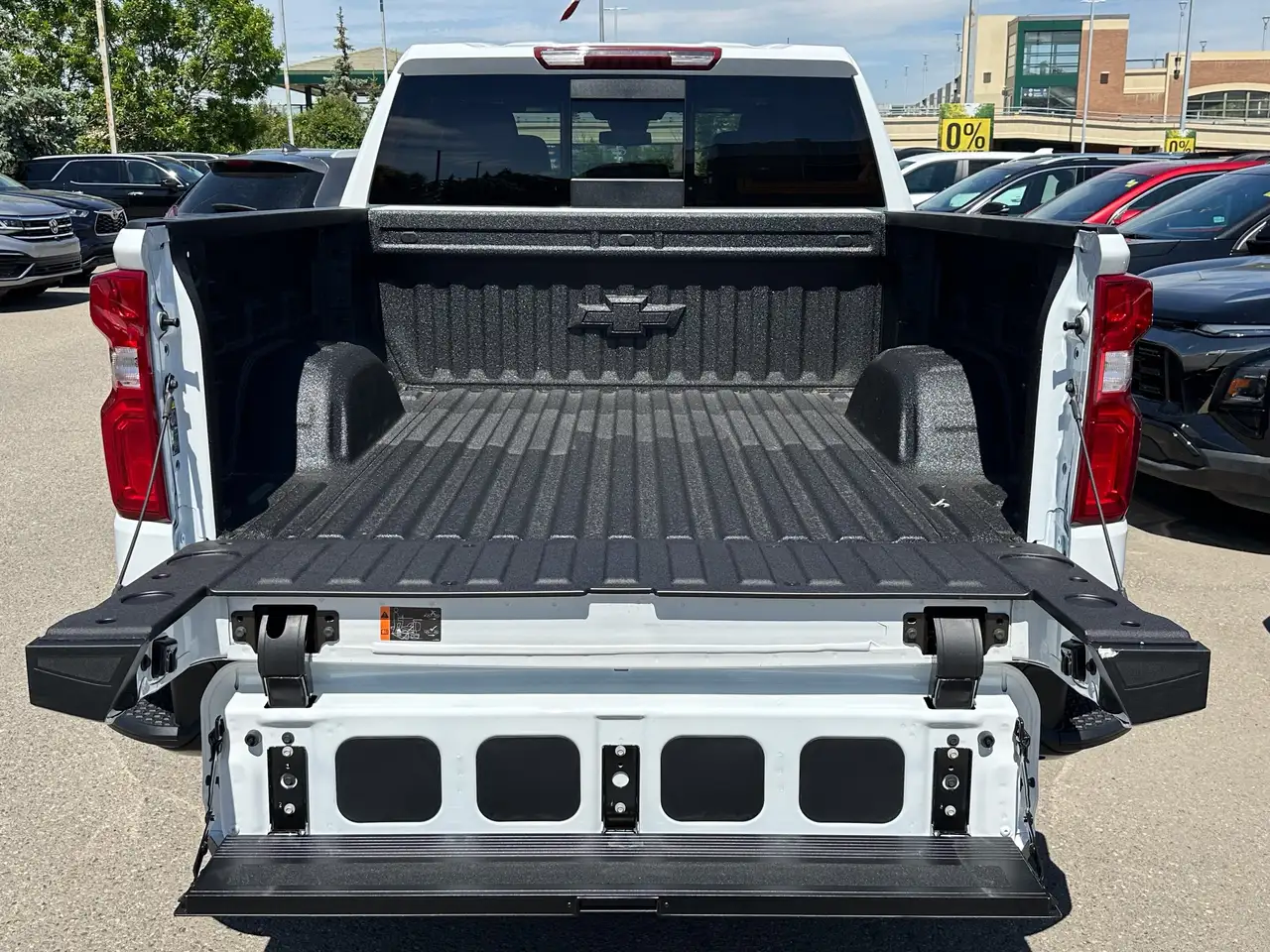 Chevrolet Silverado 1500 photo Chevrolet Silverado 1500
