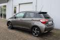 Toyota Yaris 1.5 Hybride Dynamic Grijs - thumbnail 2
