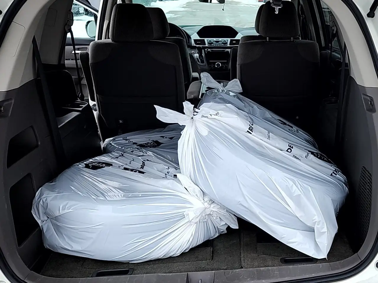 Honda Odyssey снимка Honda Odyssey