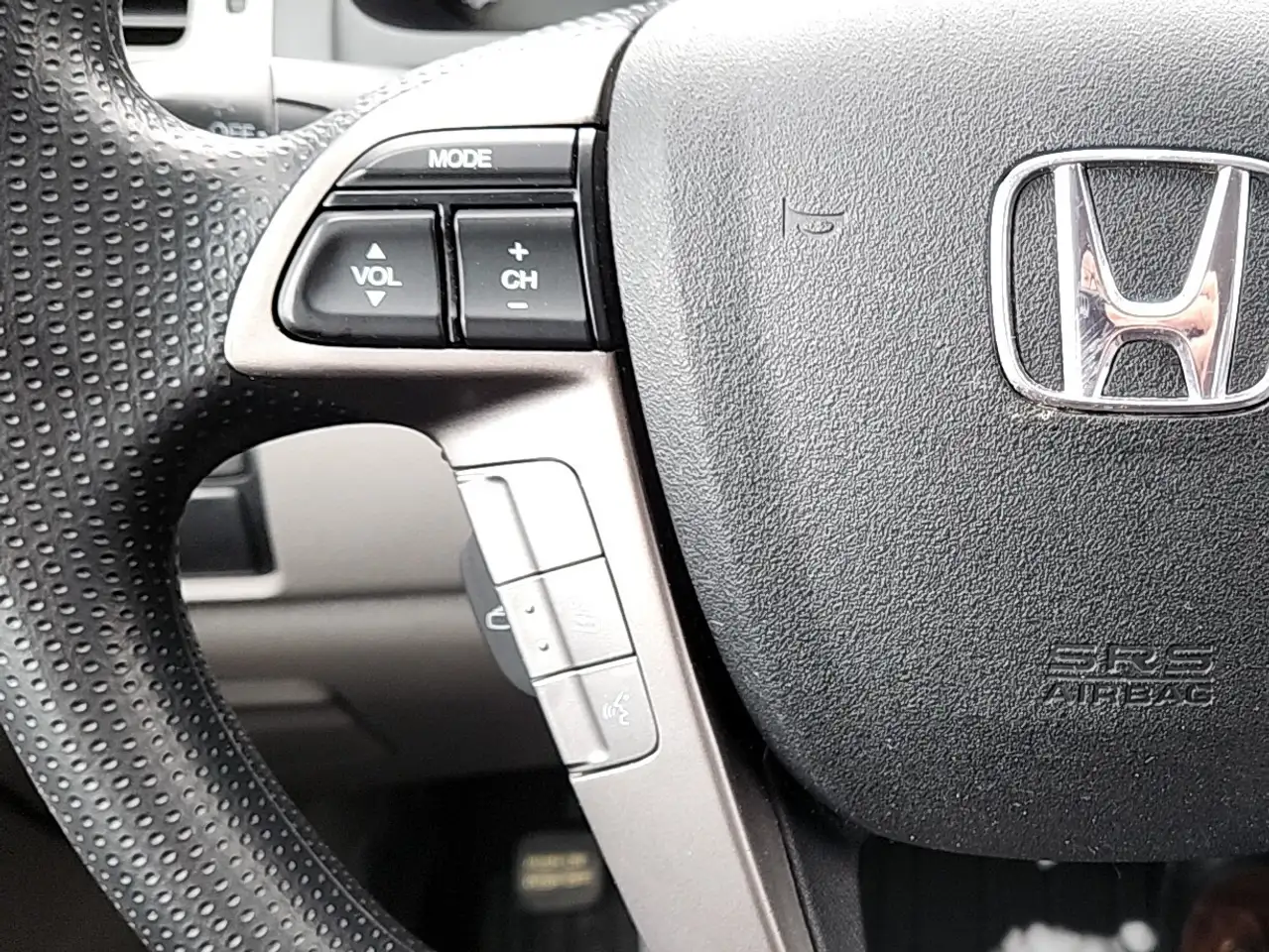 Honda Odyssey снимка Honda Odyssey