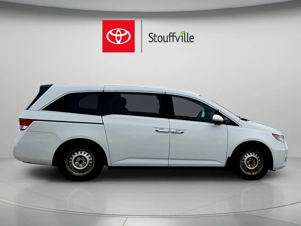 Honda Odyssey снимка Honda Odyssey