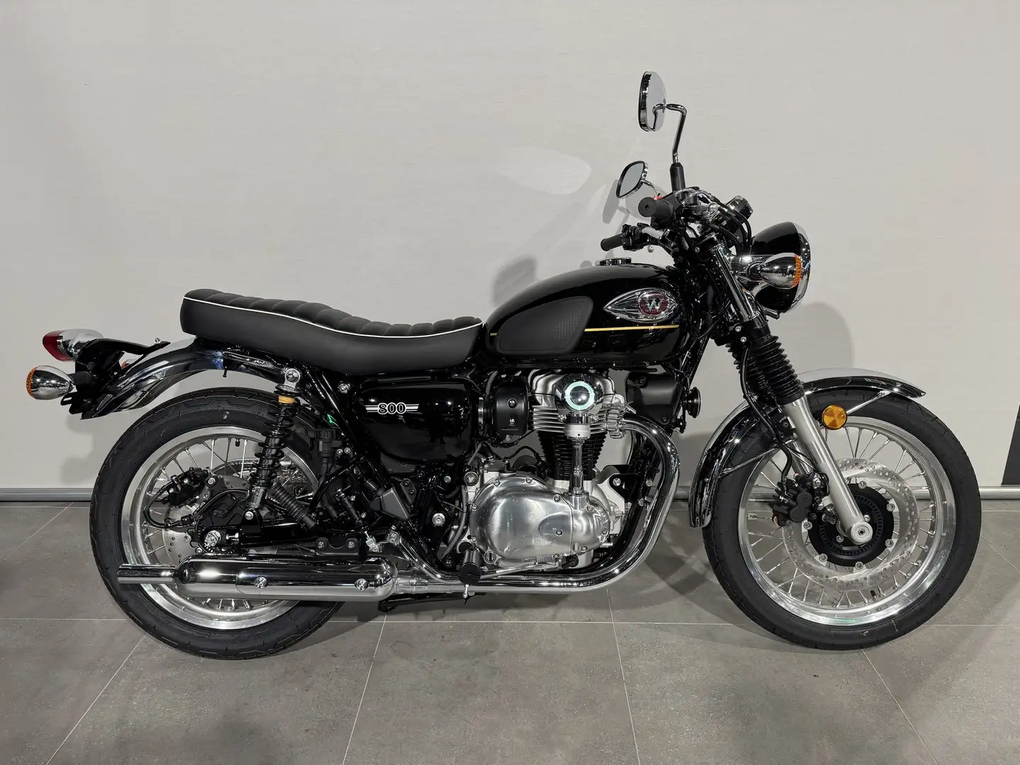 Kawasaki W 800 ABS Black - 1