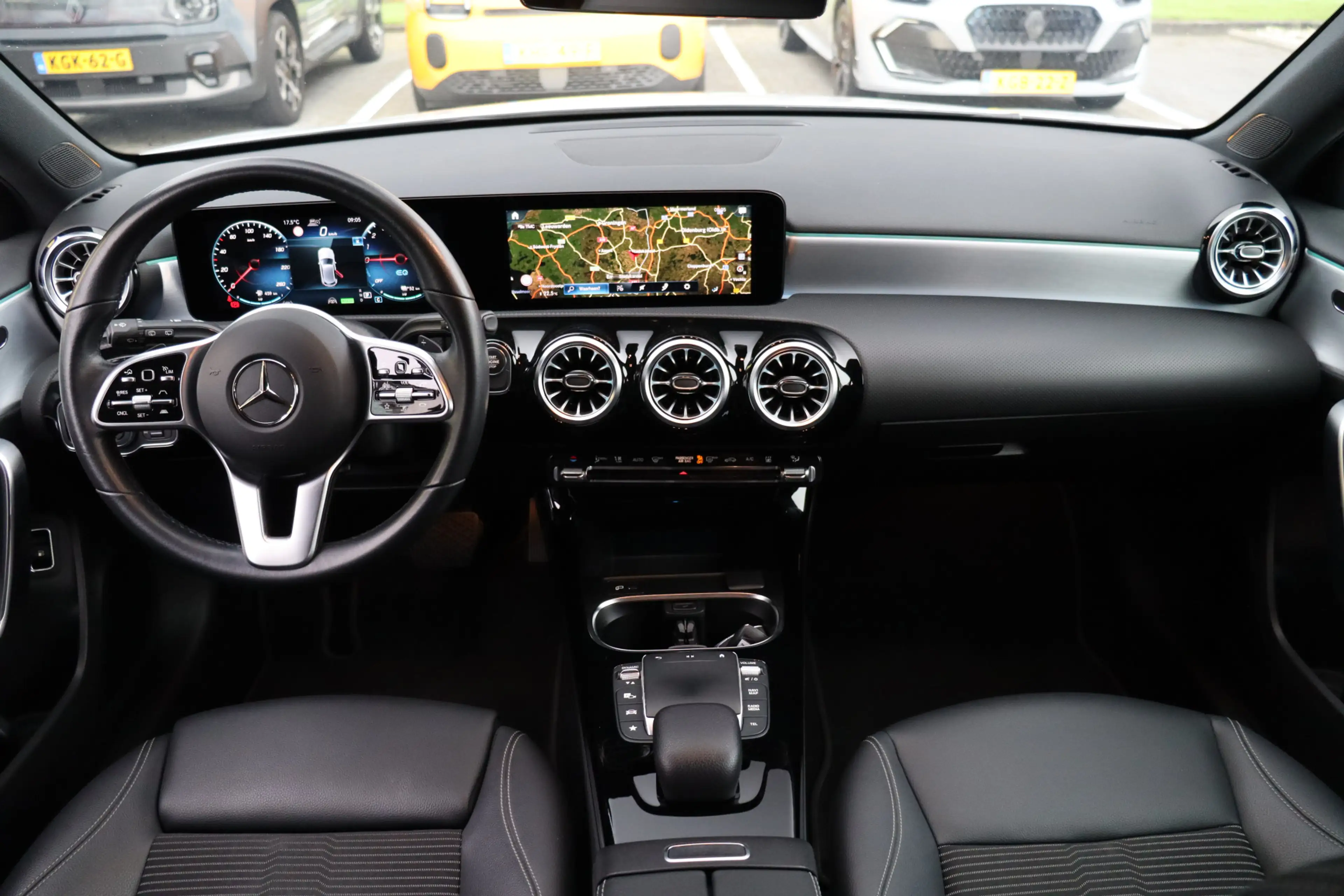 Mercedes-Benz A 250 e | Adap Cruise | Elek. Trekhaak | Sfeerverlichtin — photo 2