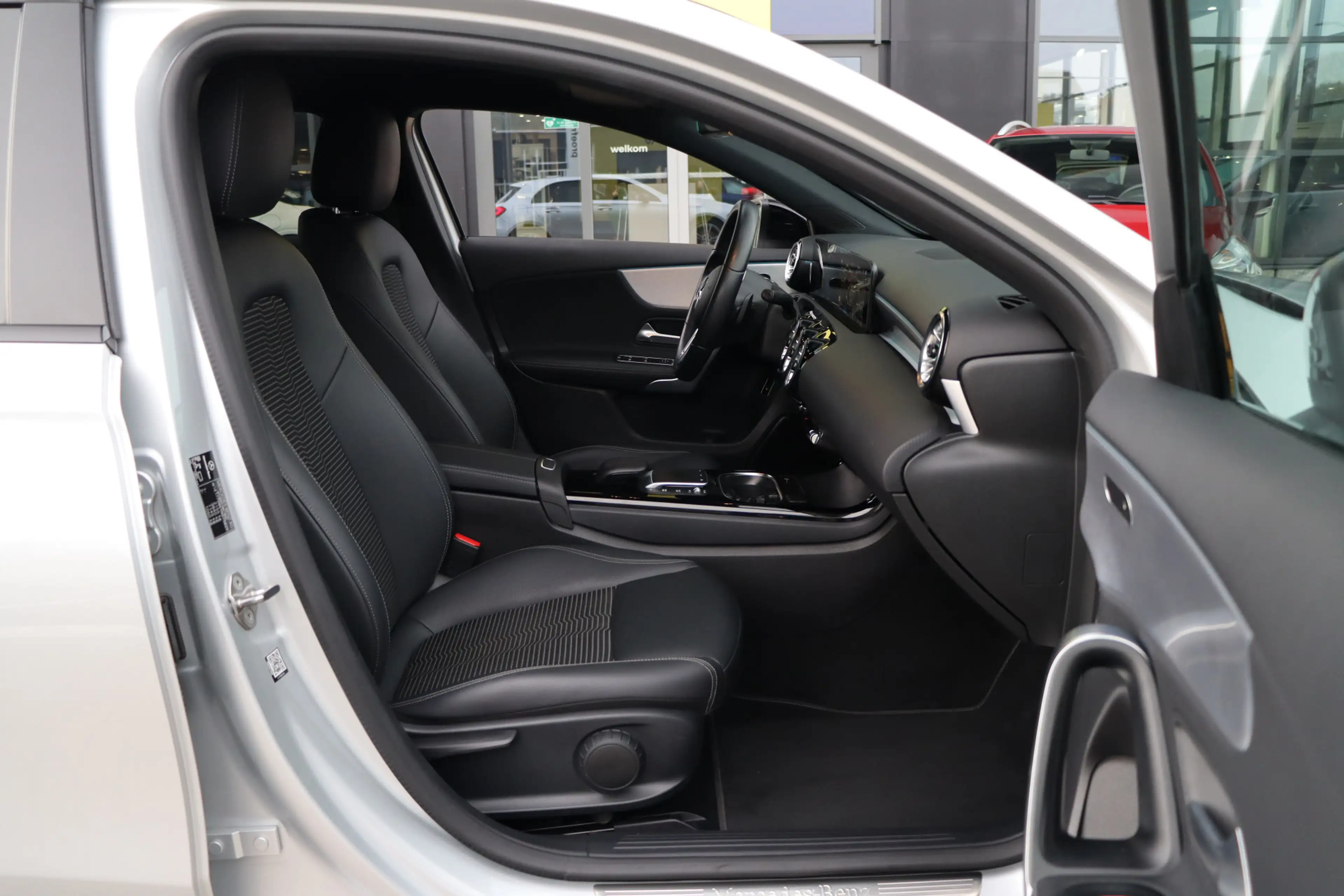 Mercedes-Benz A 250 e | Adap Cruise | Elek. Trekhaak | Sfeerverlichtin — photo 12