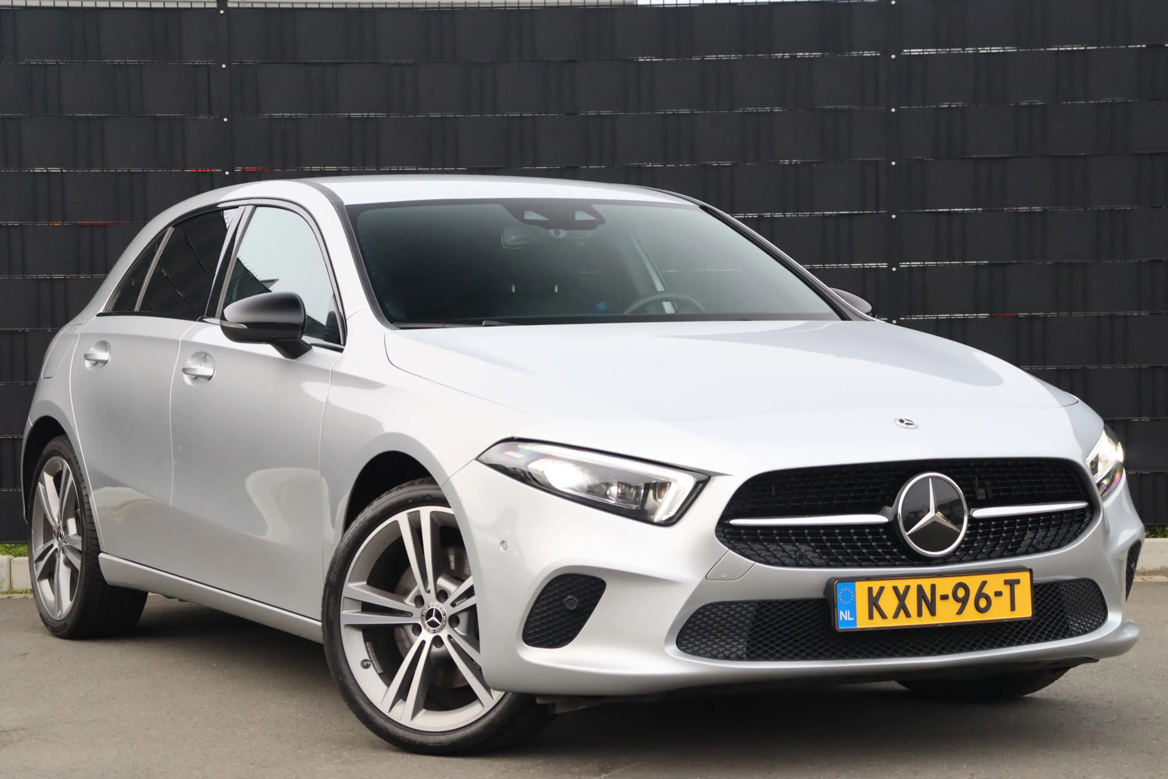 Mercedes-Benz A 250 e | Adap Cruise | Elek. Trekhaak | Sfeerverlichtin — photo 3