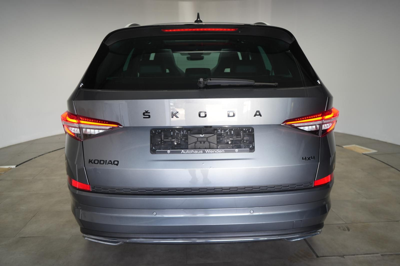 Skoda Kodiaq 2.0 TDI 4x4 DSG Sportline LederACC/Pano/K — photo 6