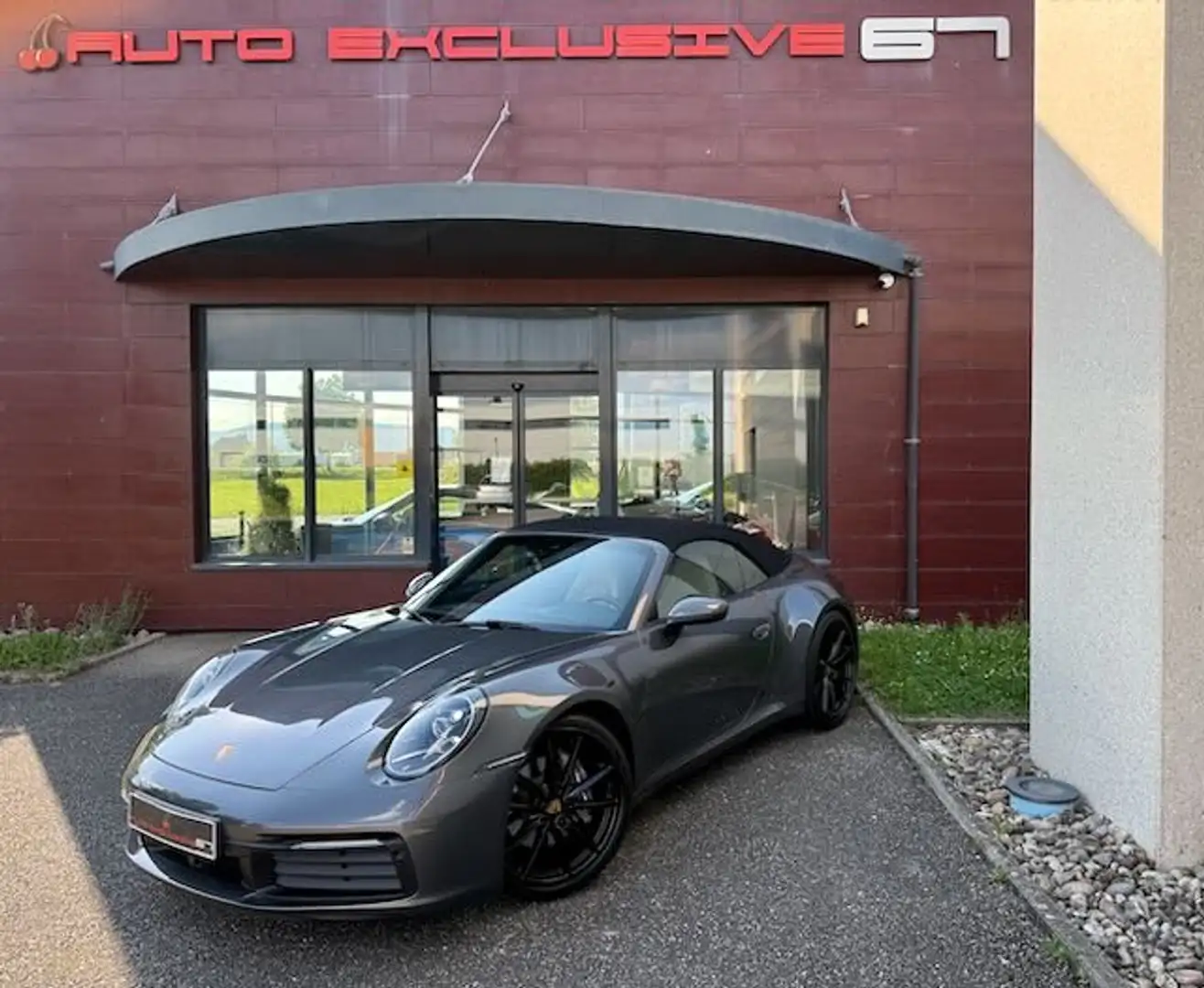 Porsche 911 911 type 992 Carrera Cabriolet 3.0 PDK 🇫🇷 Grijs - 2