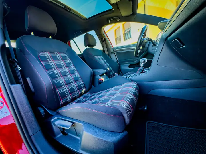 Volkswagen Golf 2019, foto 8