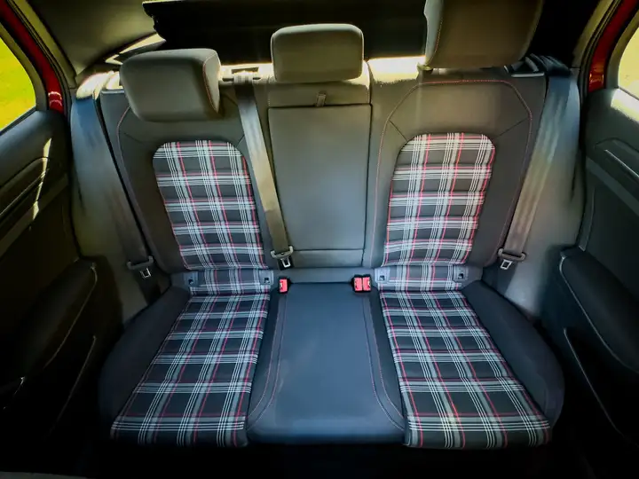 Volkswagen Golf 2019, foto 9
