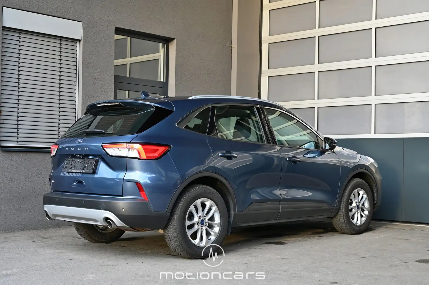 Ford Kuga 2.0 EcoBlue Titanium Start/Stopp Pickerl NEU Blau - 2