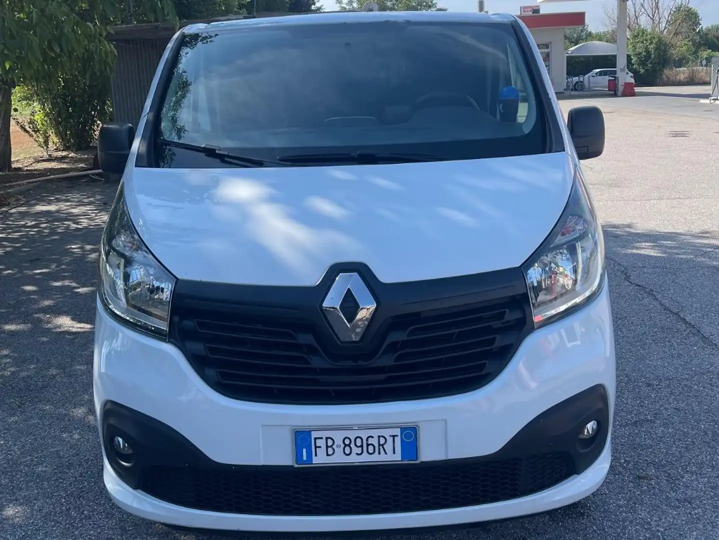 Renault Trafic Van Passo Lungo Bianco - 1