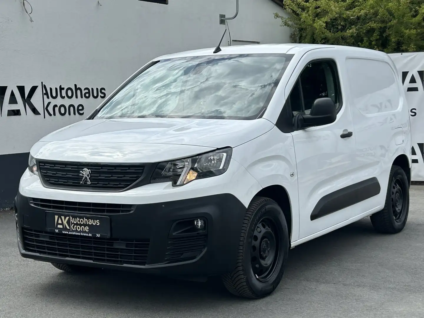 Peugeot Partner 1.5 BlueHDi L1 *AUTOMATIK*PDC* KLIMA*TEMPOMAT Weiß - 2