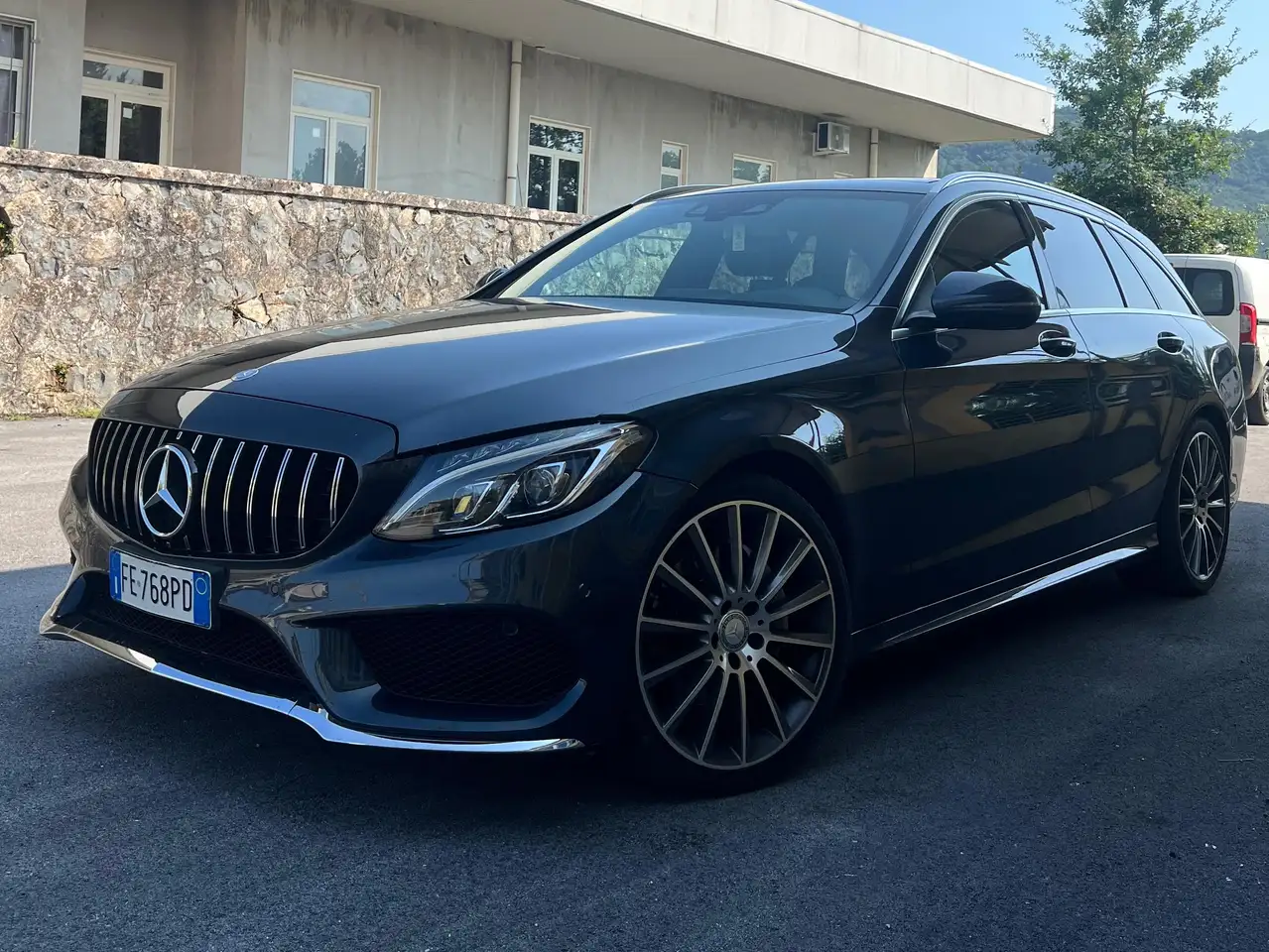 Mercedes-Benz C 220