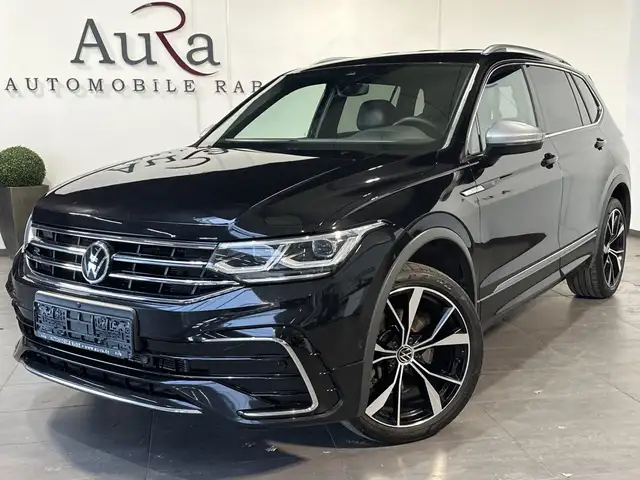 Volkswagen Tiguan Allspace view 2
