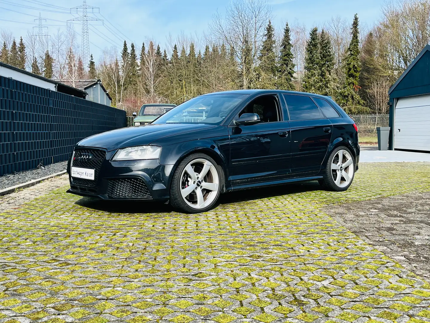 Audi RS3 2.5 TFSI quattro*BOSE*Navi*PDC*Leder* Schwarz - 1