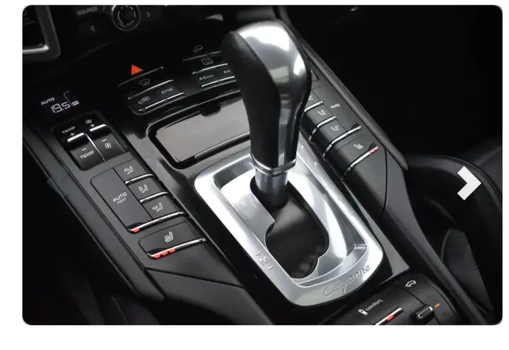Porsche Cayenne S E-Hybrid (92AAE1) 2015, foto 32