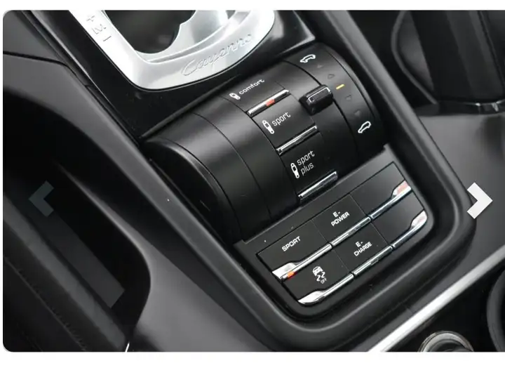 Porsche Cayenne S E-Hybrid (92AAE1) 2015, foto 9