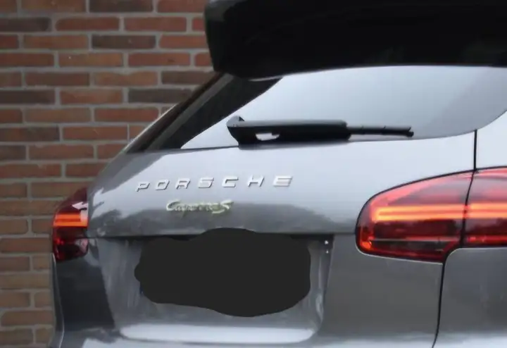 Porsche Cayenne S E-Hybrid (92AAE1) 2015, foto 36