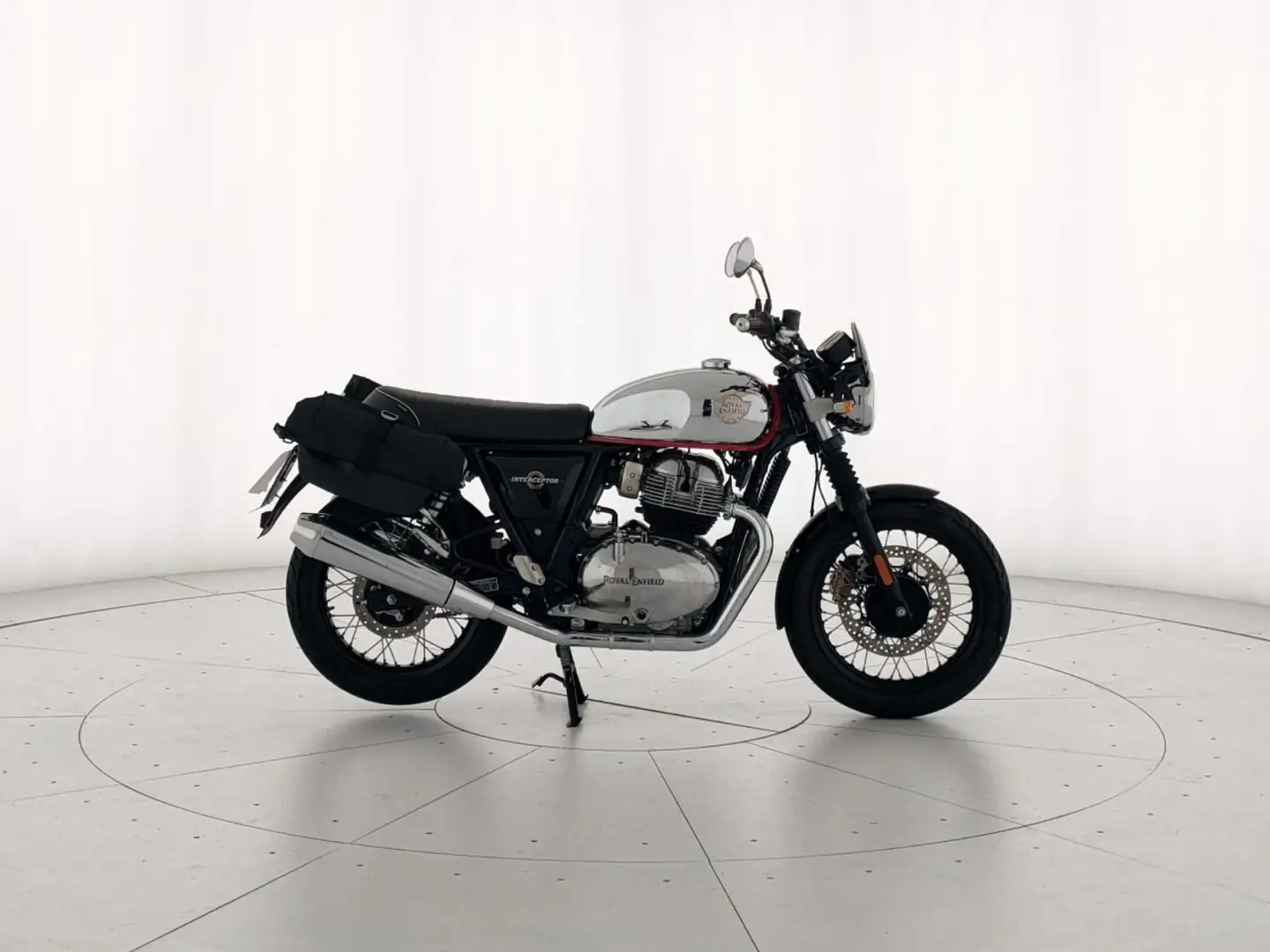 Royal Enfield Interceptor Royal Enfield  650cc Euro 5 - 1