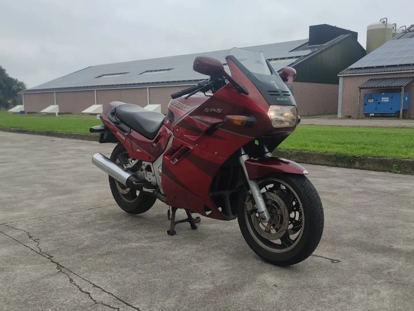 Suzuki GSX 1100 GSX 1100 F Rood - 2
