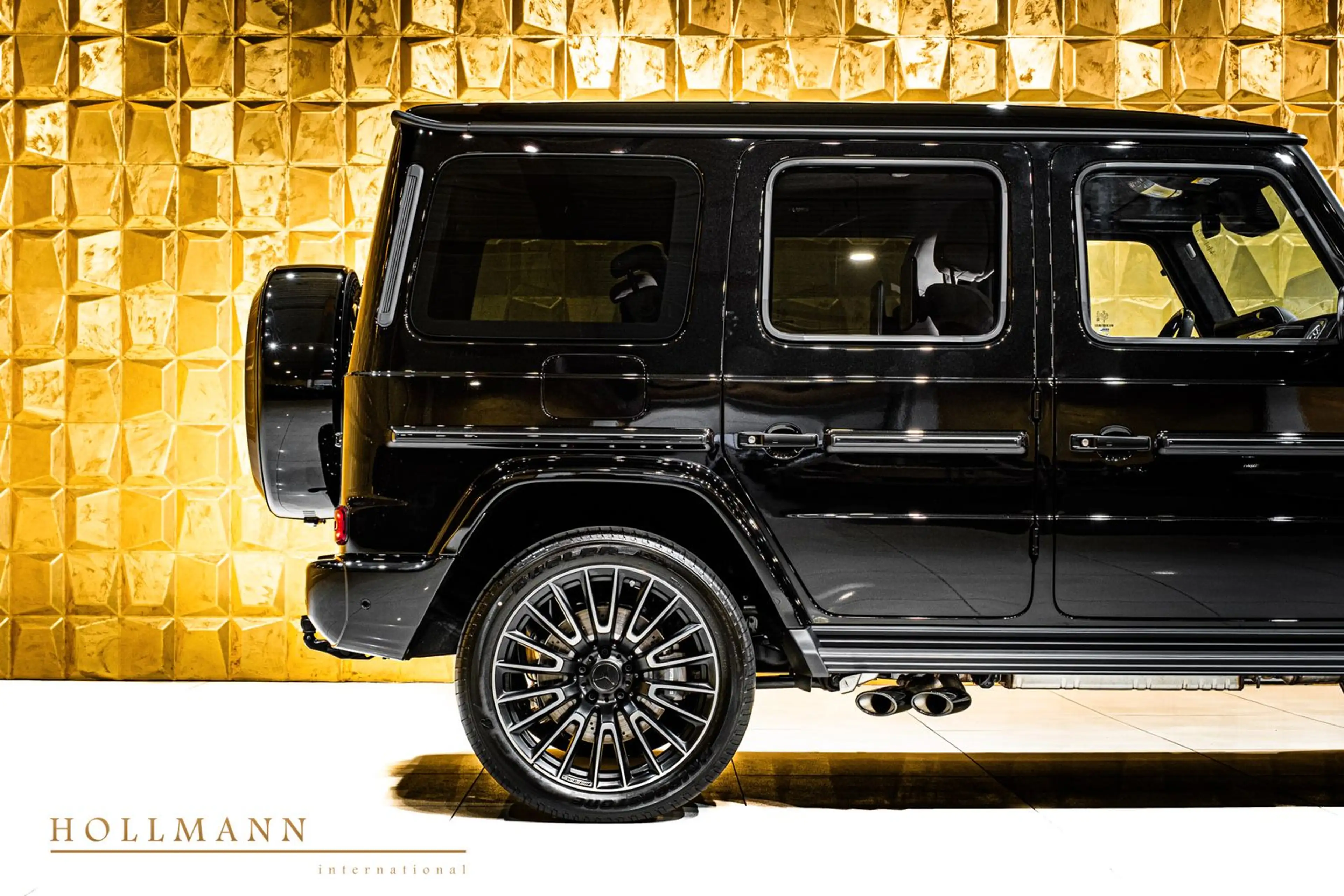 Mercedes-Benz G 63 AMG + FACELIFT + CARBON + TV + MY2027 — photo 9