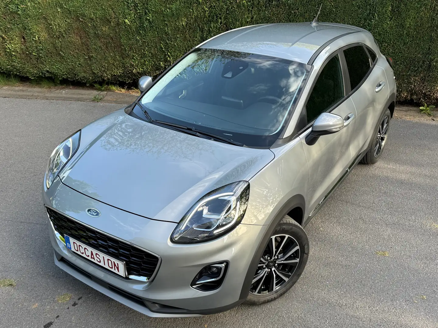 Ford Puma 1.0L 125CV EcoBoost Titanium Design Grijs - 1