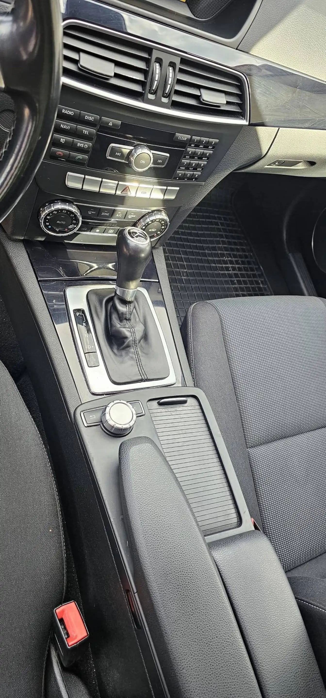 Mercedes-Benz C 200 C 200 CDI BlueEfficiency (204.001) — photo 14