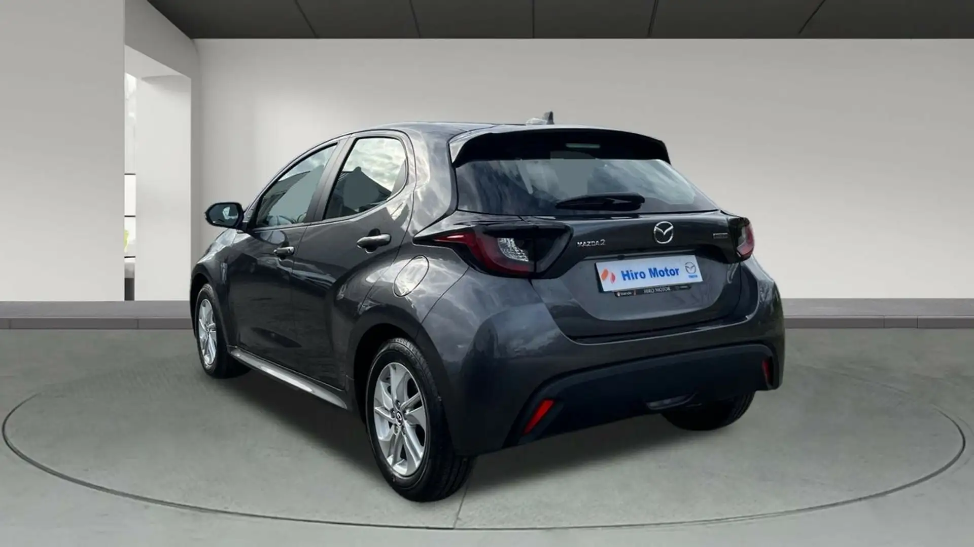 Mazda 2 HYBRID 2024 1.5 116CV CVT CENTRE LINE Gris - 2