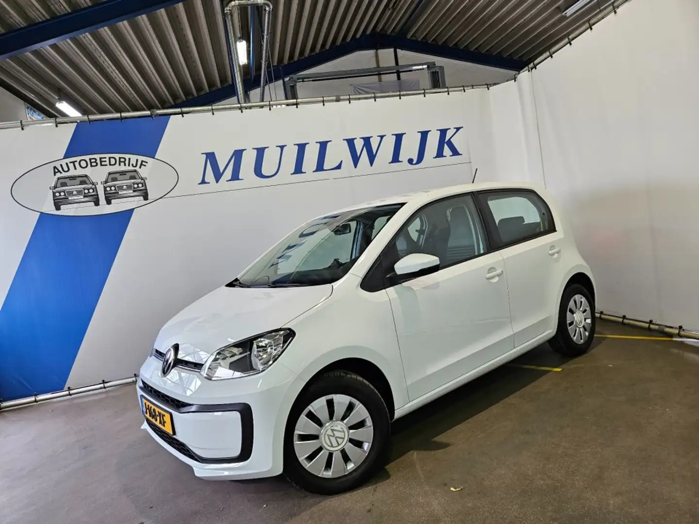 Volkswagen up! 1.0 / Camera / Cruise / Clima / NL Auto Blanco - 1