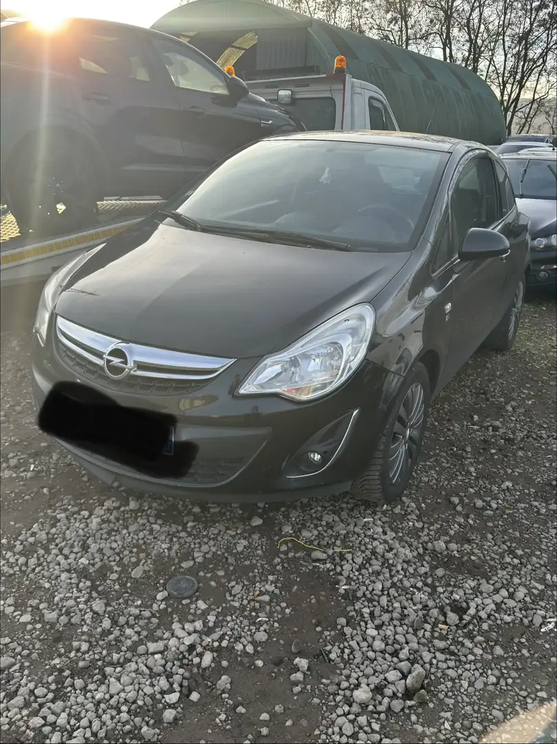 Opel Corsa - 1