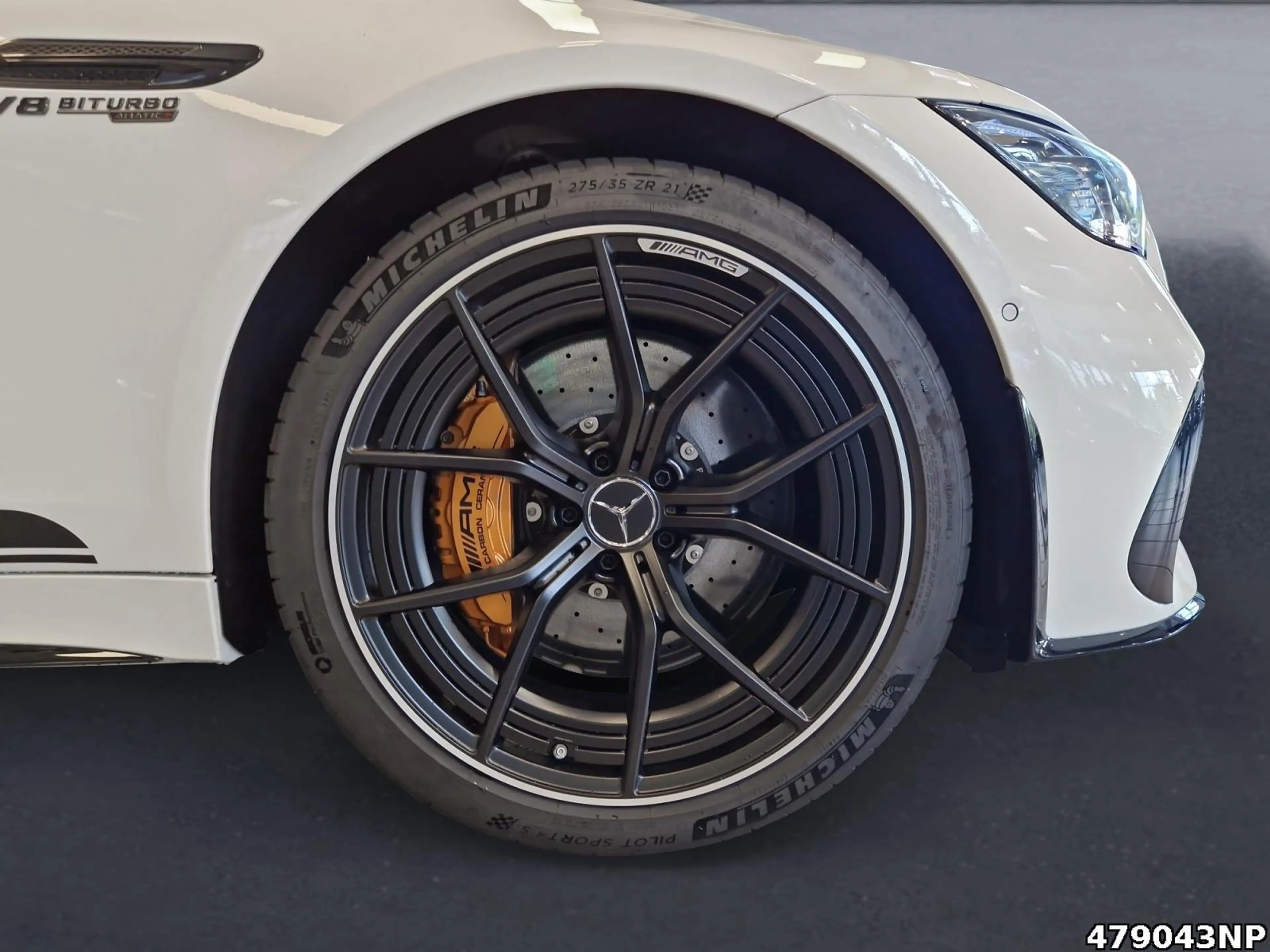 Mercedes-Benz AMG GT 63 S 4MATIC+ +PERFOM. SITZE+KERAMIK+PANO+ — photo 6