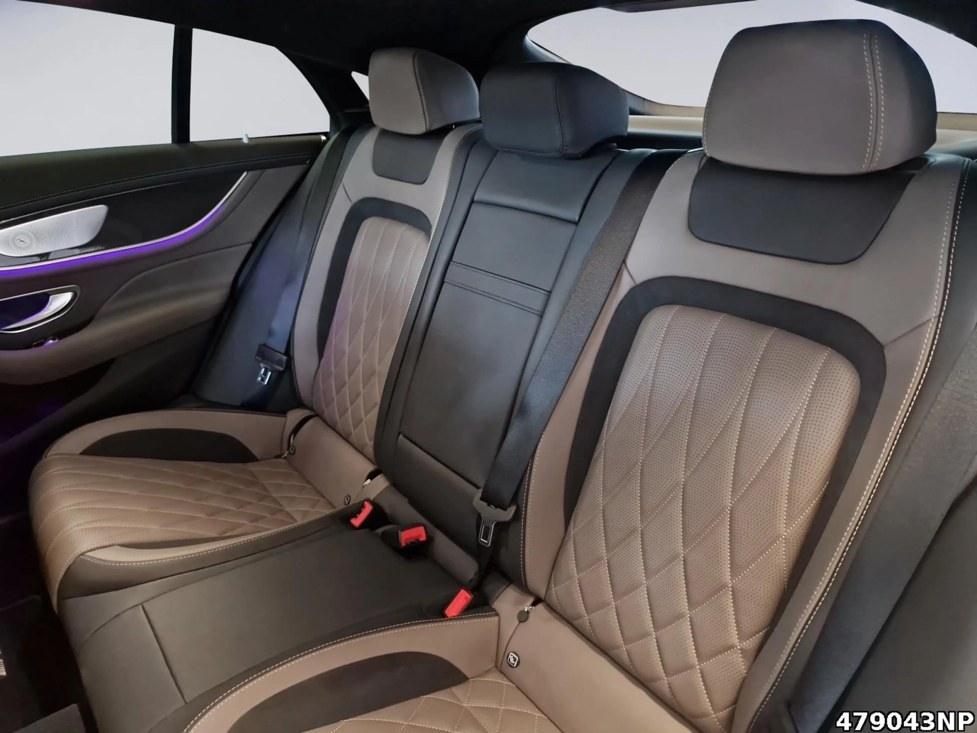 Mercedes-Benz AMG GT 63 S 4MATIC+ +PERFOM. SITZE+KERAMIK+PANO+ — photo 10