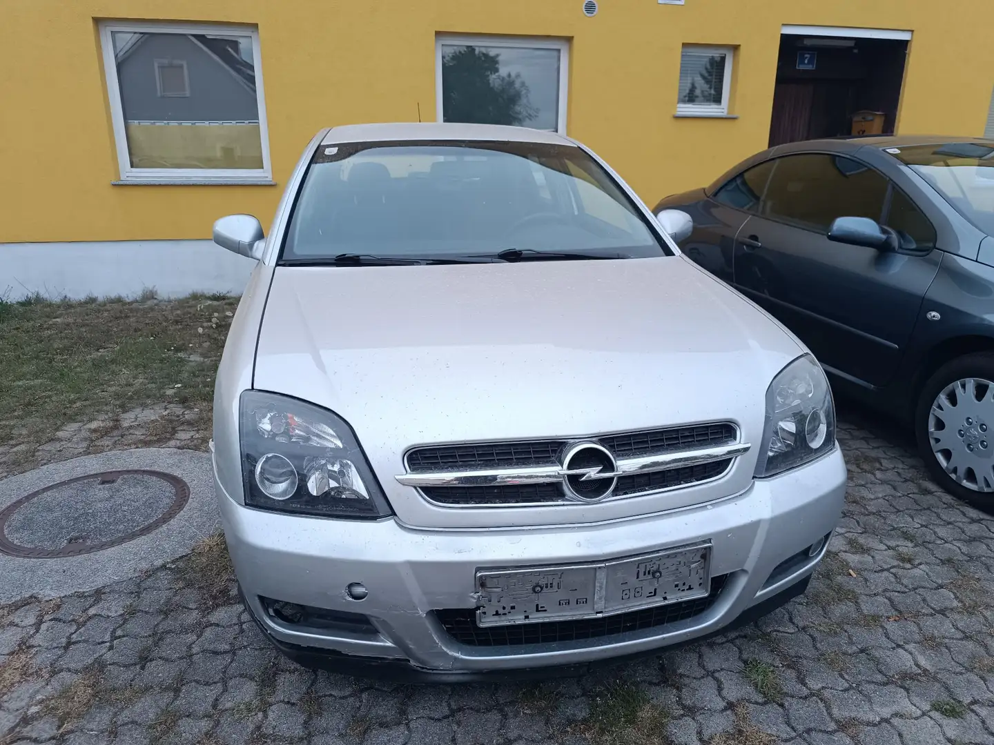 Opel Vectra 2.2 DTI Silber - 2
