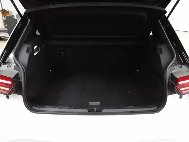 Volkswagen Id.3 view 15