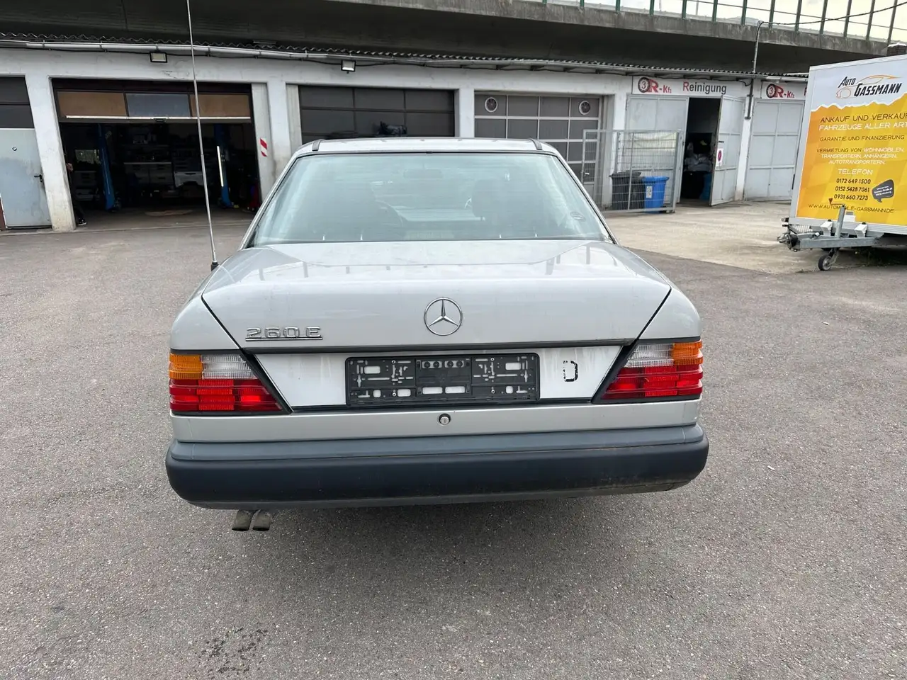 Mercedes-Benz 260 E Klima Tüv 08.27 Oldtimer, foto 5