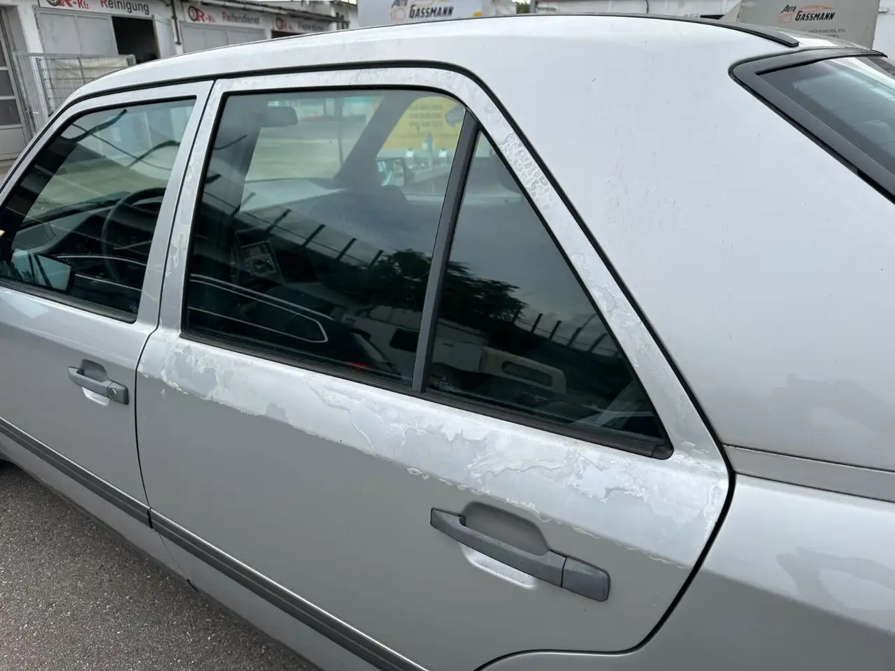 Mercedes-Benz 260 E Klima Tüv 08.27 Oldtimer, foto 9