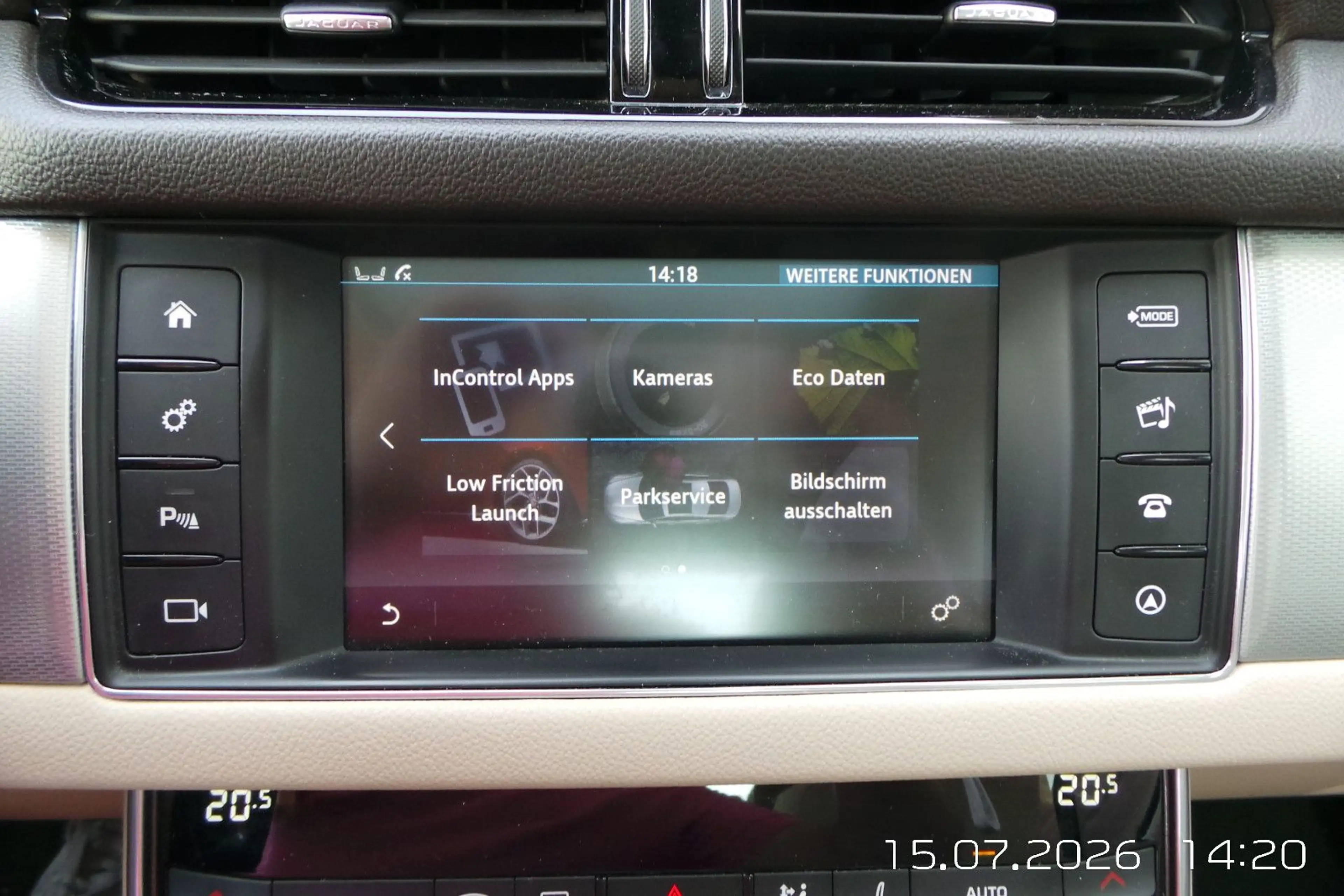 Jaguar XF Portfolio AWD 35t PANO,LED,LEDER,CAM — photo 31