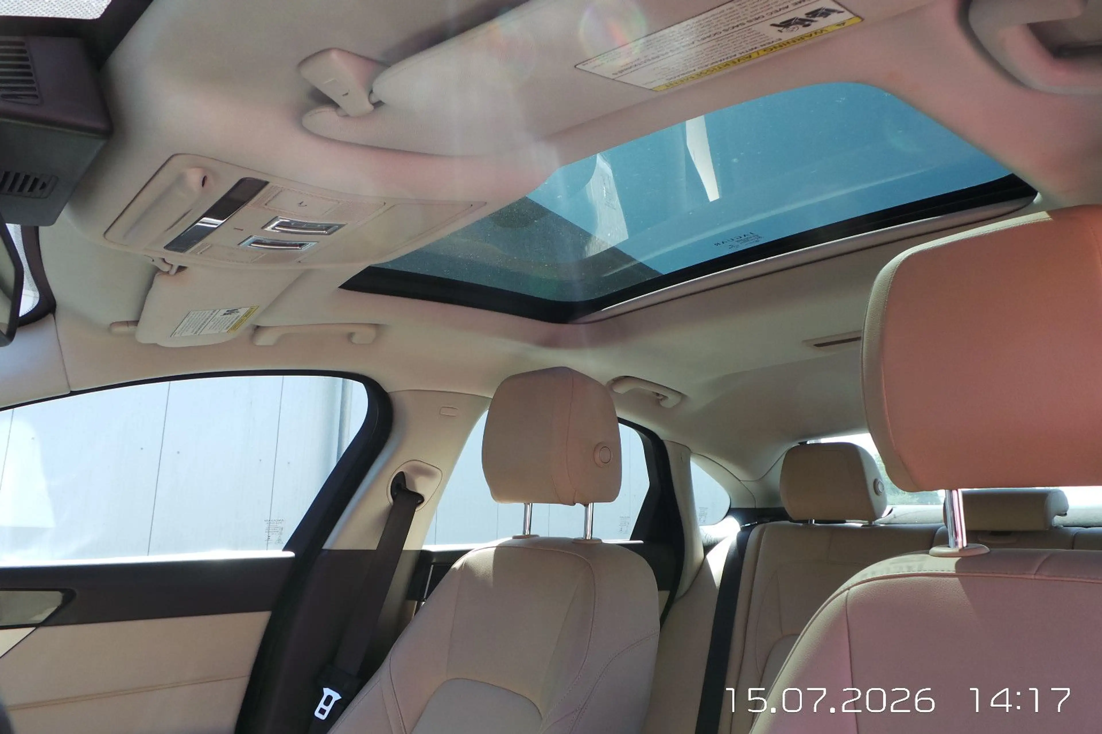 Jaguar XF Portfolio AWD 35t PANO,LED,LEDER,CAM — photo 27