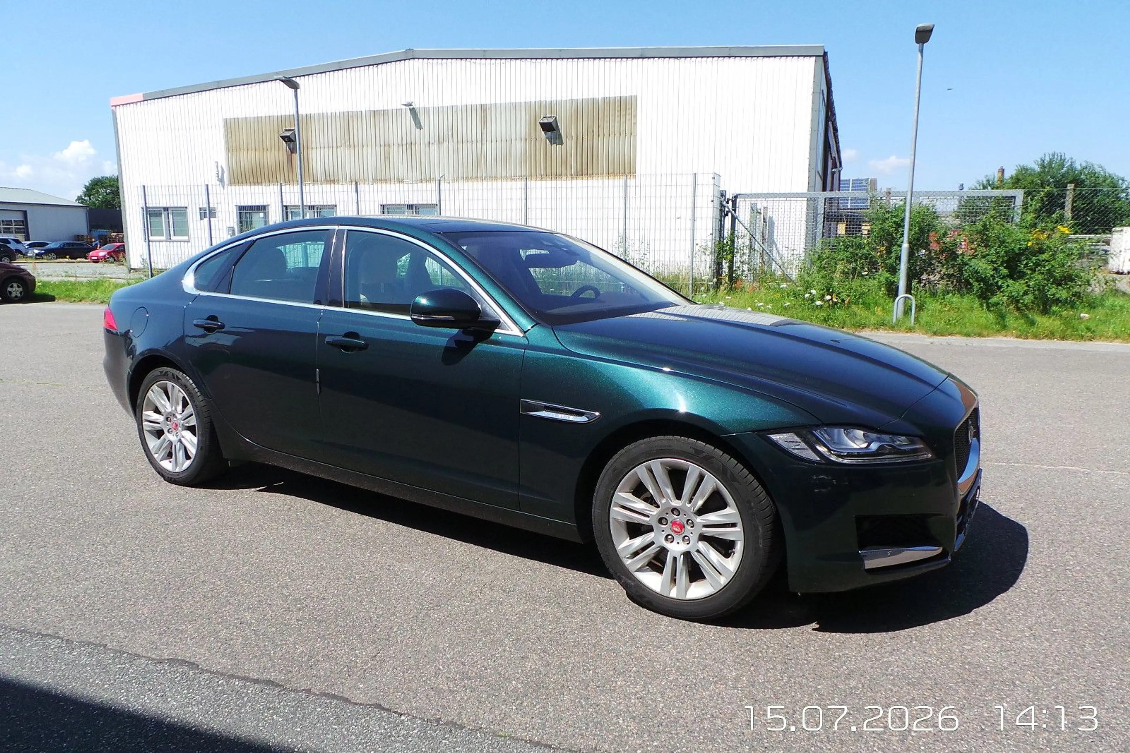 Jaguar XF Portfolio AWD 35t PANO,LED,LEDER,CAM — photo 5