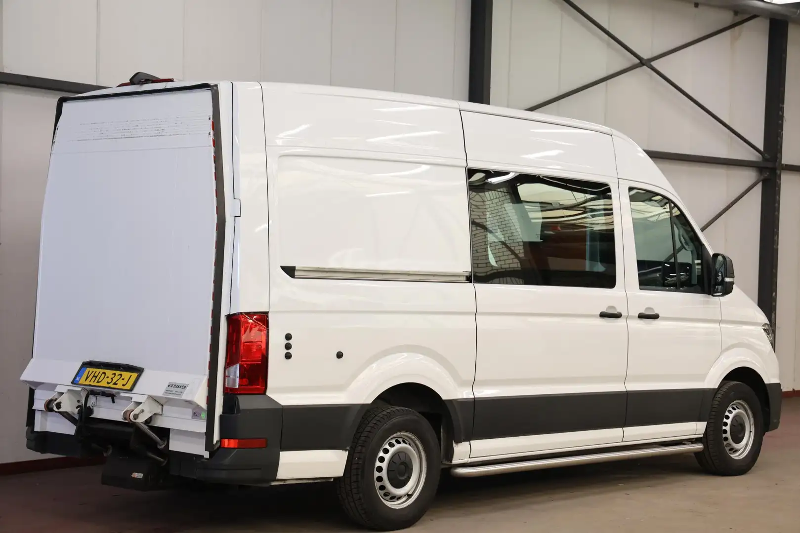 Volkswagen Crafter 2.0 TDI 4MOTION L3H3 (OUDE L2H2) LAADKLEP 750KG Blanco - 1